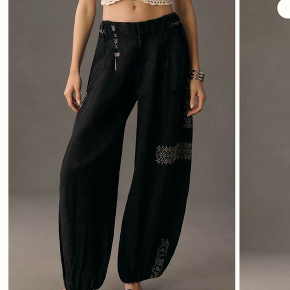 Anthropologie Pants - Anthropologie Women's XS Black Embroidered Cargo Pants Casual